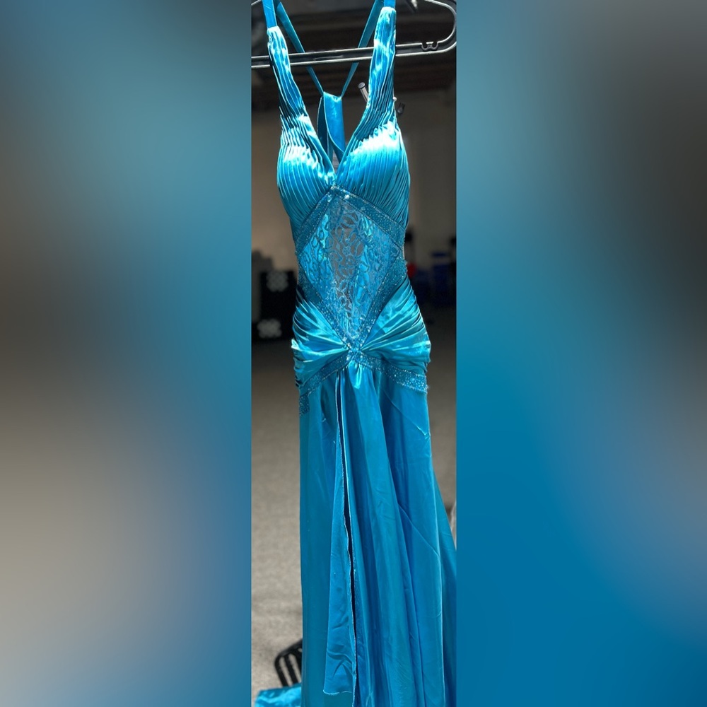 Gorgeous evening or prom dress